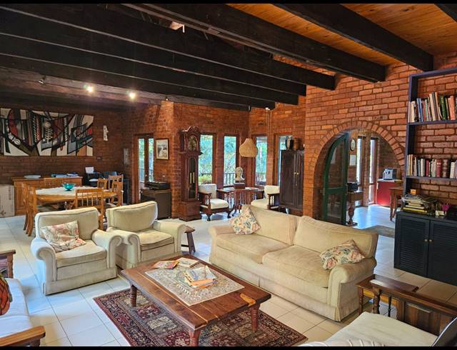 5 BEDROOM BED & BREAKFAST FOR SALE IN WESTVILLE